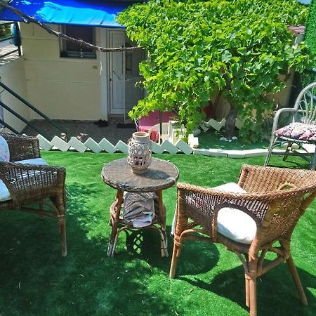 Апартаменты Christina'S House Nea Iraklitsa Экстерьер фото